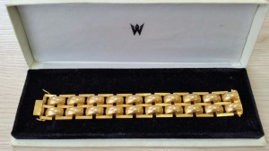 Goldenes -750- Armband