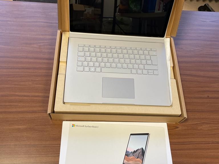 Laptop Microsoft Surface Book 3